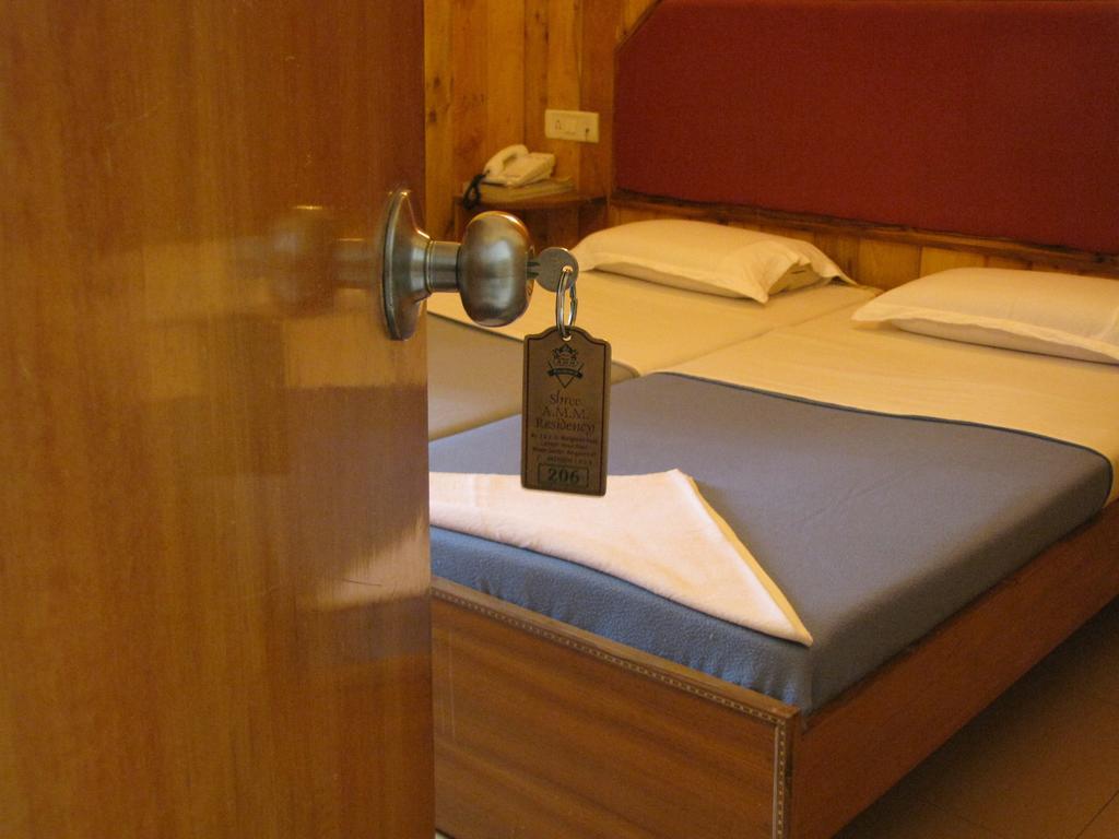 Hotel O Shree Amm Residency Bengalúr Pokoj fotografie